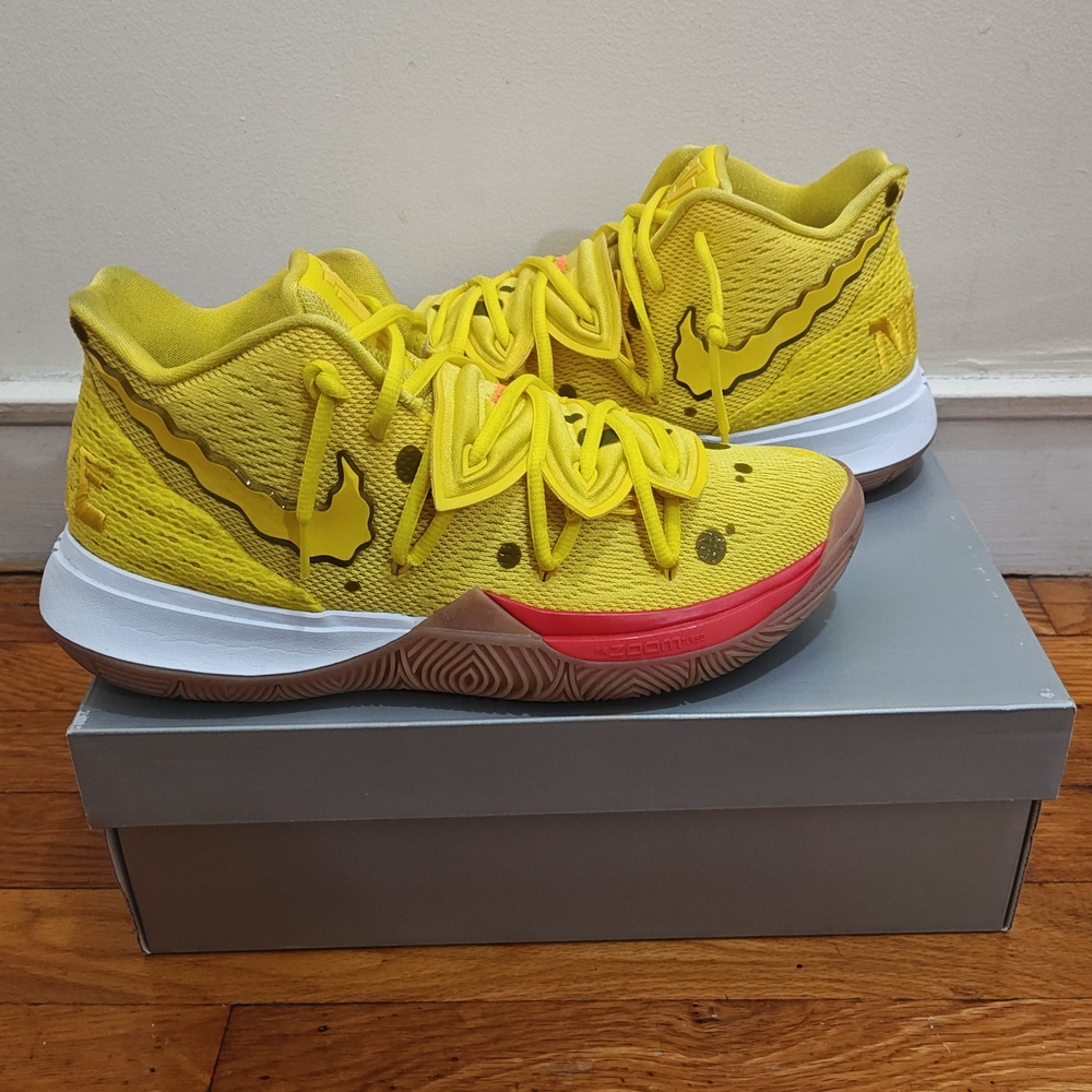 Nike Kyrie Irving V 5 SpongeBob size 9 basketball sneakers shoes NBA